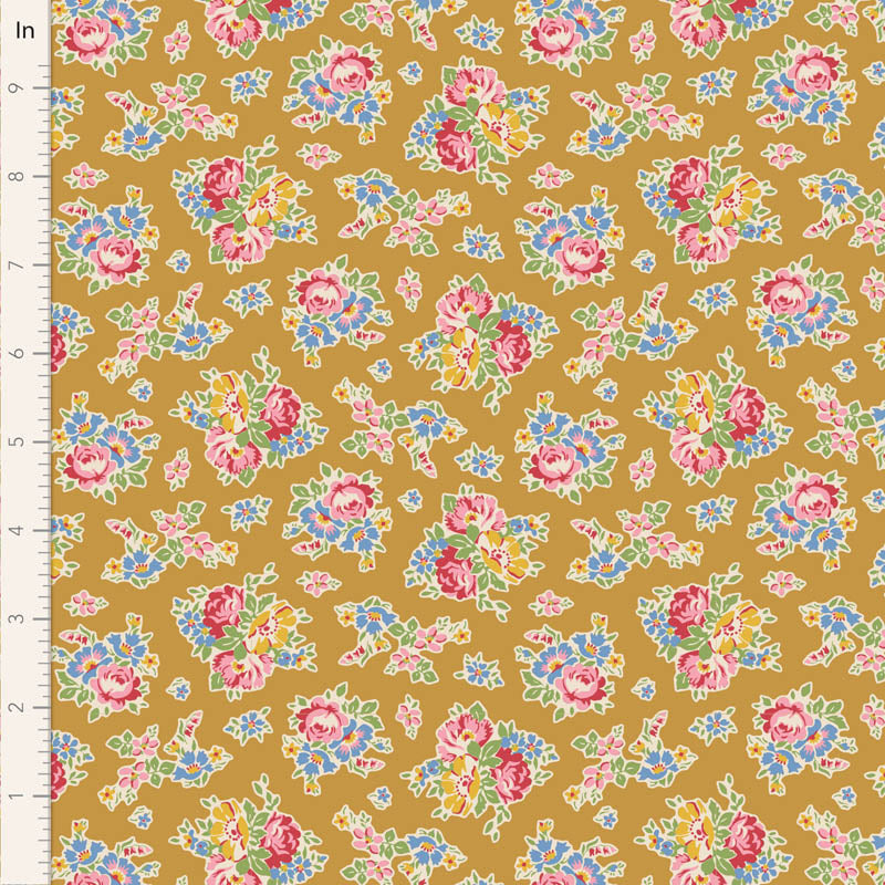 Tilda Jubilee - Sue Mustard - 100549