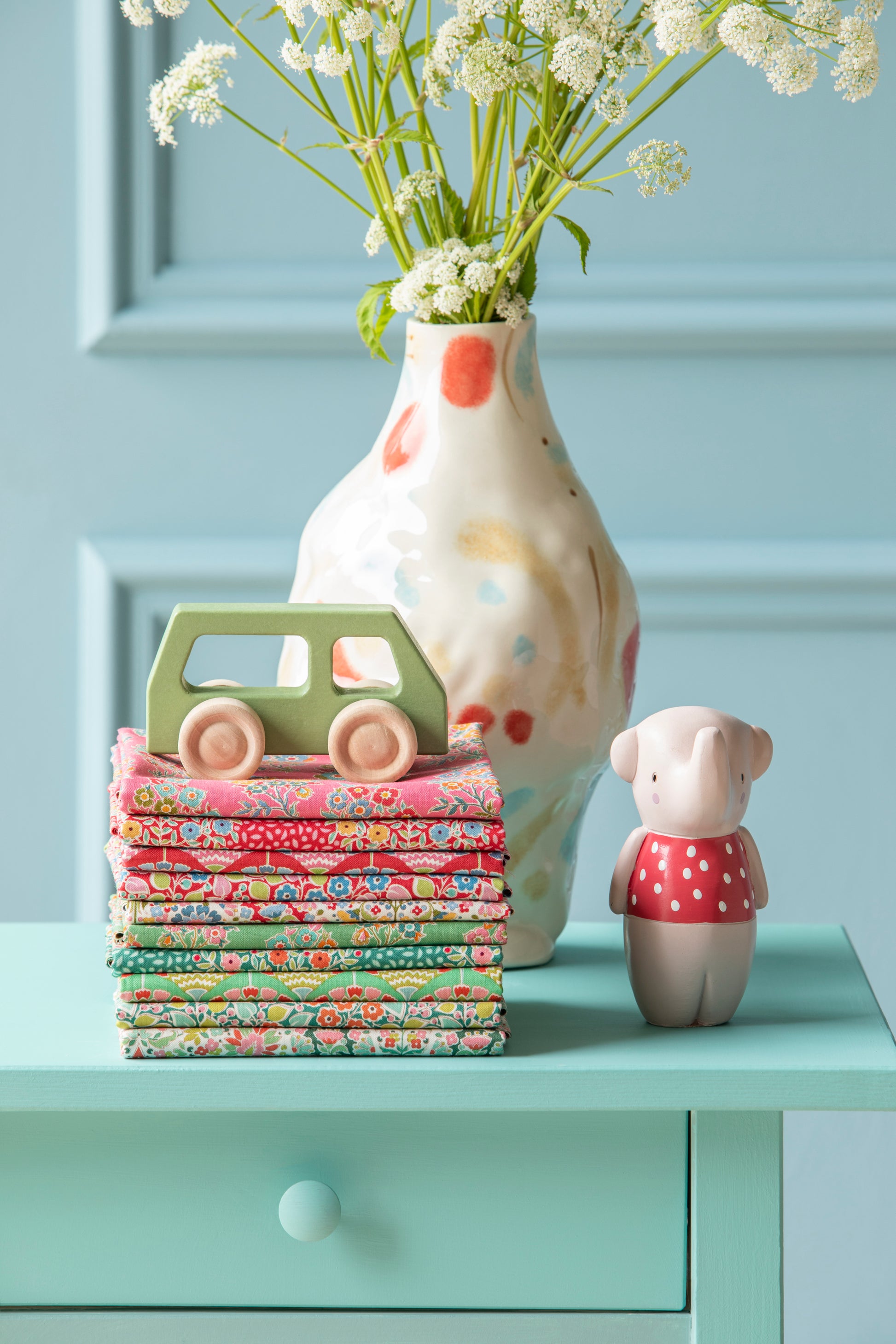 Tilda Pie in the Sky TopsyTurvy - RED Yardage 100492