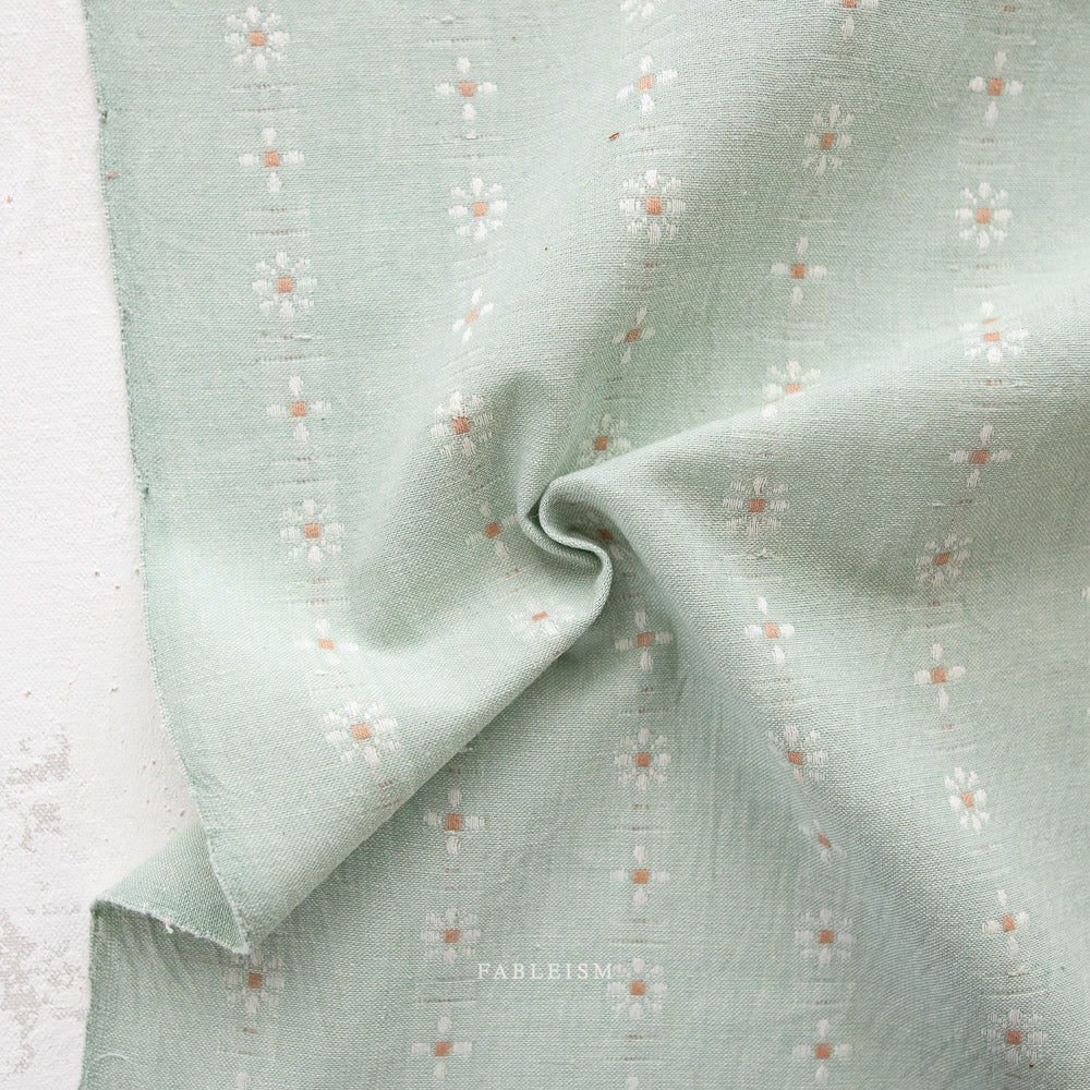 Forest Forage by Fableism - Daisies in Mint Julep - FOR DAI-14 Backordered (Nov)